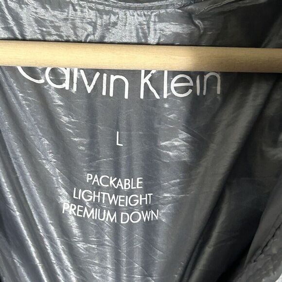 Calvin Klein Packable Lightweight Premium Down Jacket Size Large Grey Quilted - Picture 5 of 6